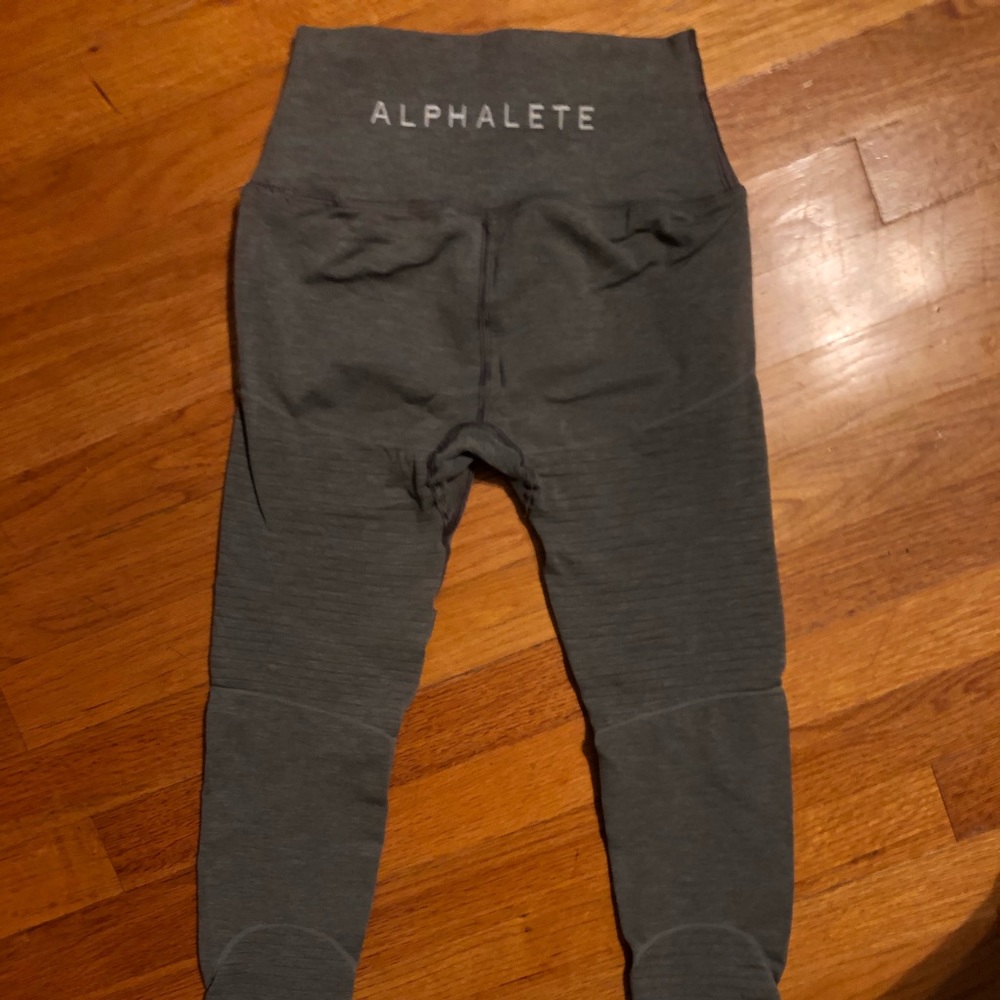 Alphalete revival leggings